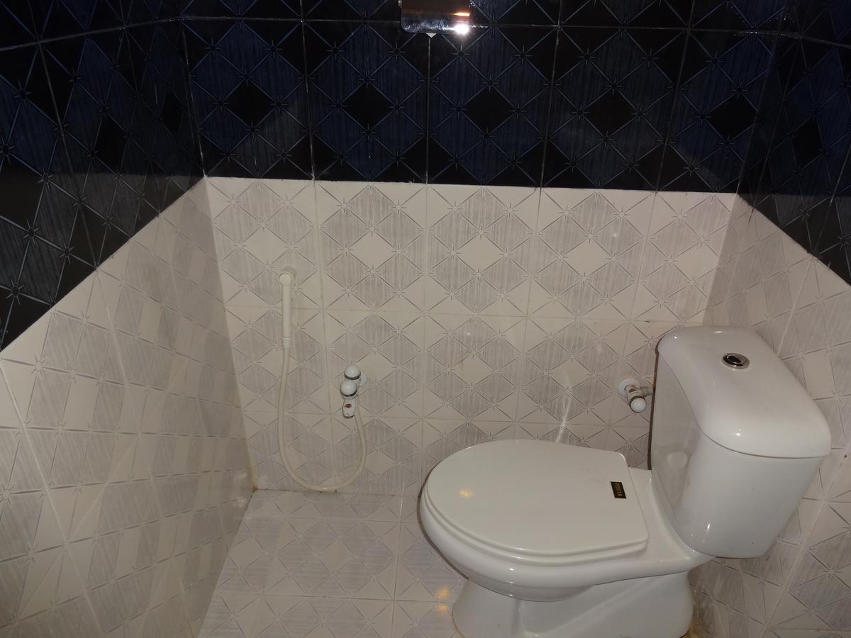 Hotel Sky Towers Karachi Exterior foto